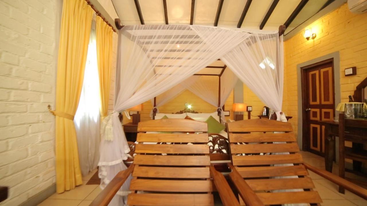 Lake Serenity Resort & Spa Kuruwita Eksteriør bilde